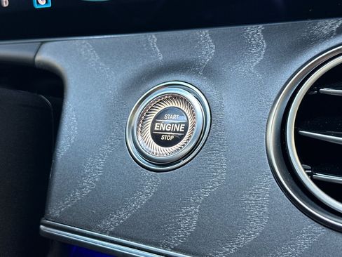 Used 2023 Mercedes-Benz E 350 Sedan image 21
