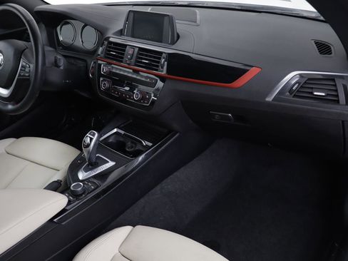 Used 2020 BMW 230i xDrive Convertible w/ Convenience Package image 19