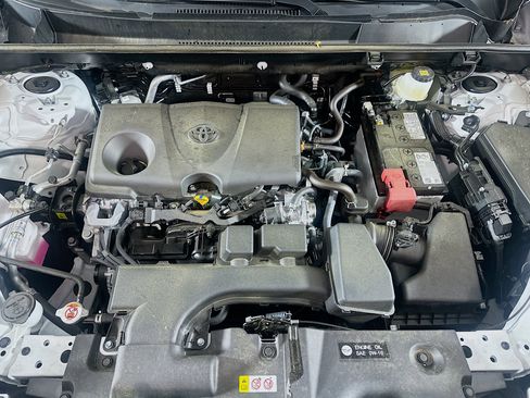Used 2025 Toyota RAV4 XLE w/ Convenience Package FWD image 33