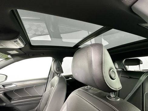 Used 2022 Volkswagen Tiguan SEL R-Line AWD/4WD image 21