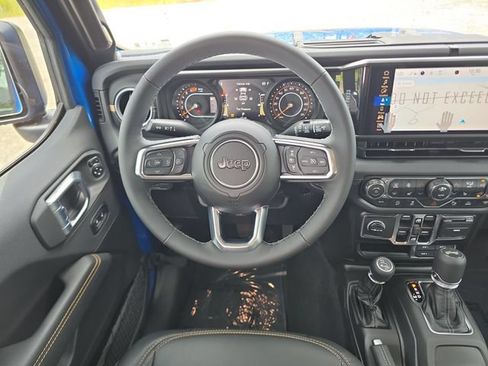 New 2026 Jeep Wrangler Unlimited Sahara w/ Safety Group AWD/4WD image 10