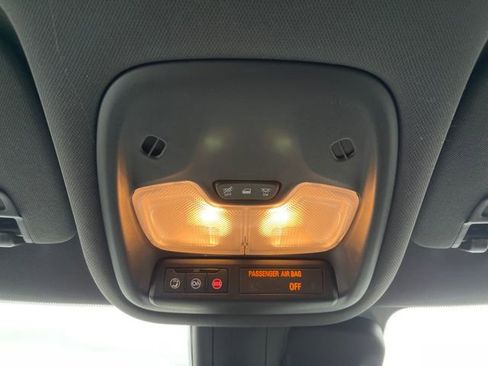 Used 2021 Chevrolet TrailBlazer ACTIV w/ Convenience Package image 26