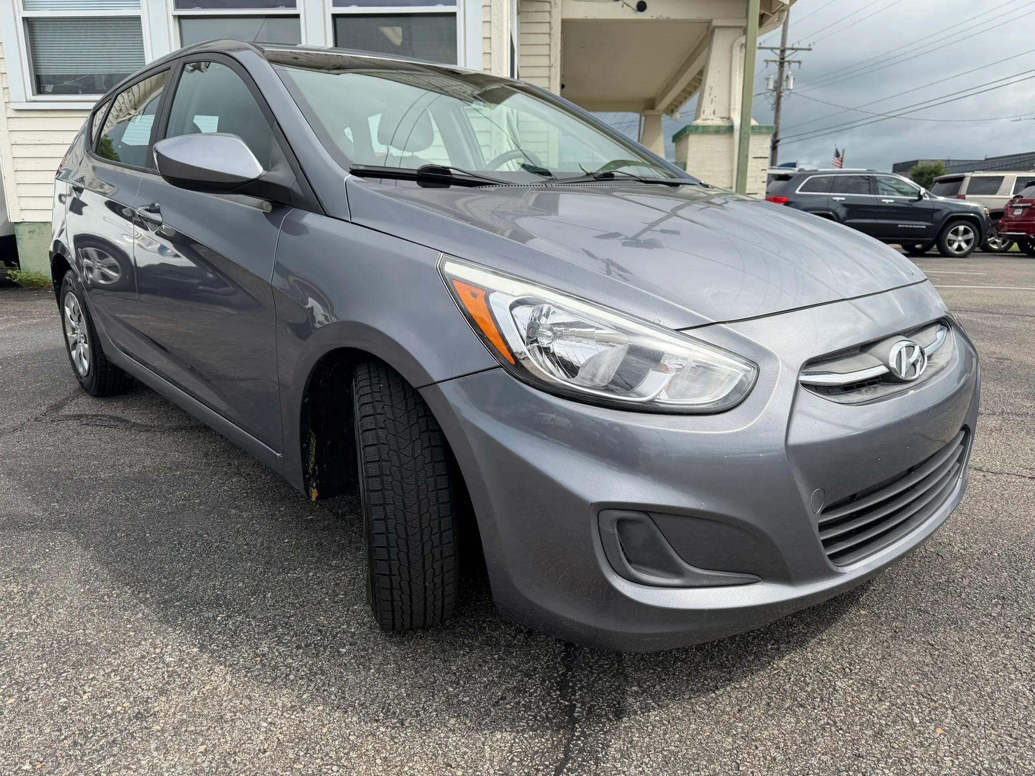 Used 2017 Hyundai Accent SE FWD image 12