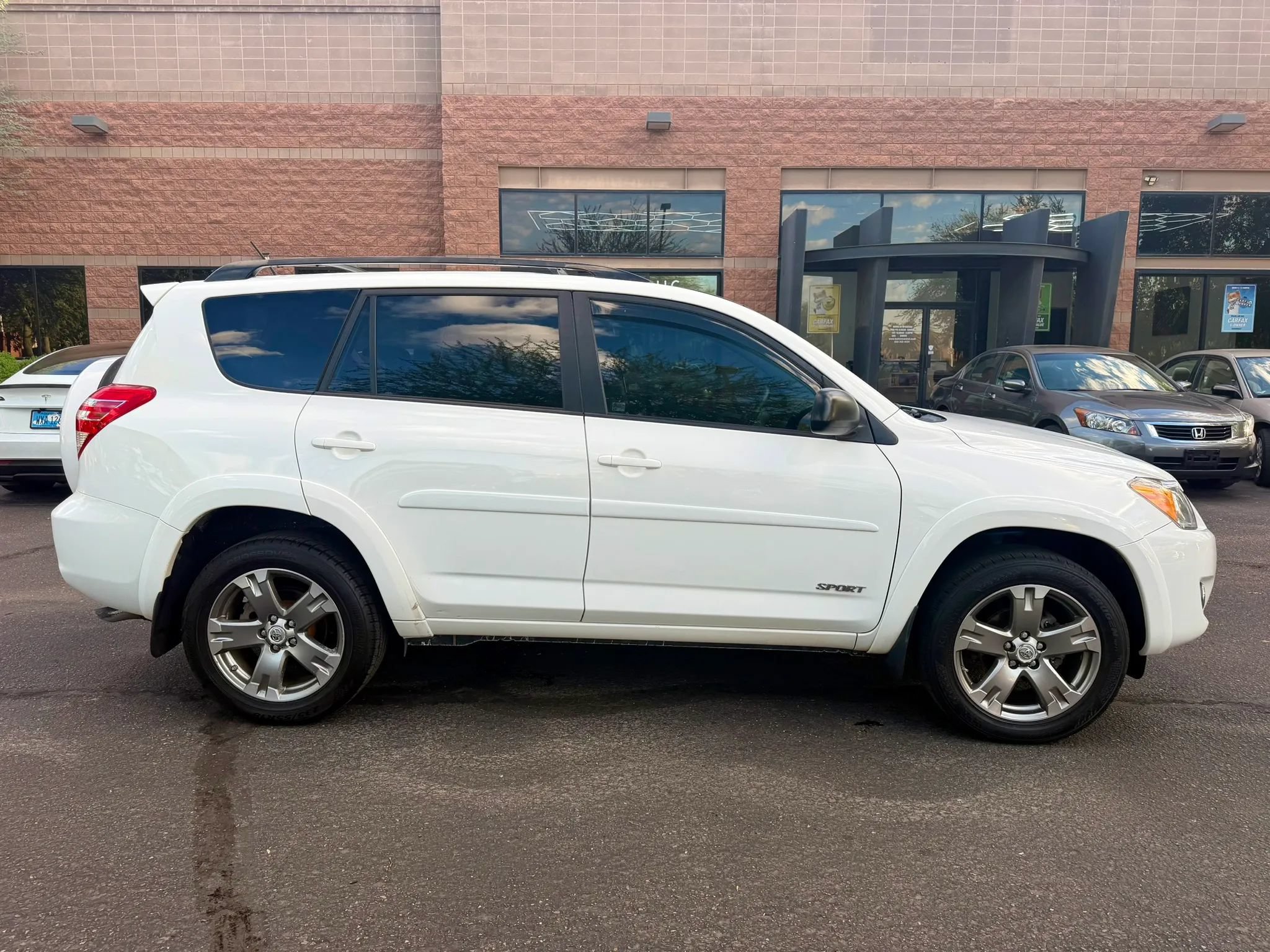 Used 2011 Toyota RAV4 Sport w/ Sport Extra Value Pkg FWD image 4