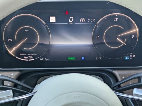 Used 2023 Mercedes-Benz EQS 450+ SUV image 20