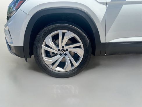 Used 2023 Volkswagen Atlas SE w/ Panoramic Sunroof Package AWD/4WD image 33