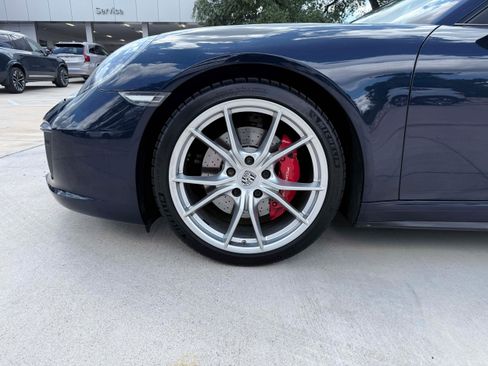 Used 2017 Porsche 911 Carrera 4S AWD/4WD image 10