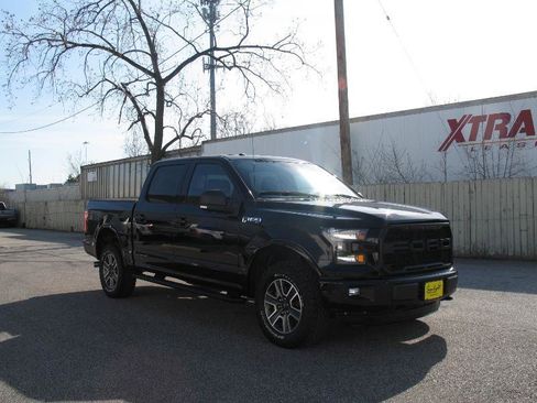 Used 2016 Ford F150 XLT w/ Equipment Group 302A Luxury image 2