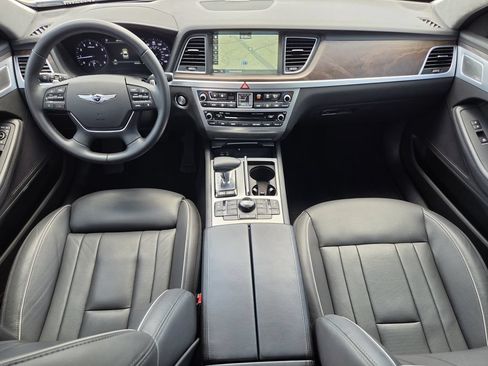 Used 2018 Genesis G80 5.0 Ultimate RWD image 12