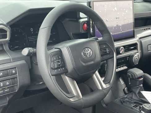 New 2026 Toyota Tacoma TRD Off-Road AWD/4WD image 12