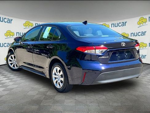 Used 2023 Toyota Corolla LE FWD image 4