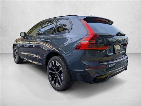 New 2026 Volvo XC60 B5 Plus w/ Climate Package image 9
