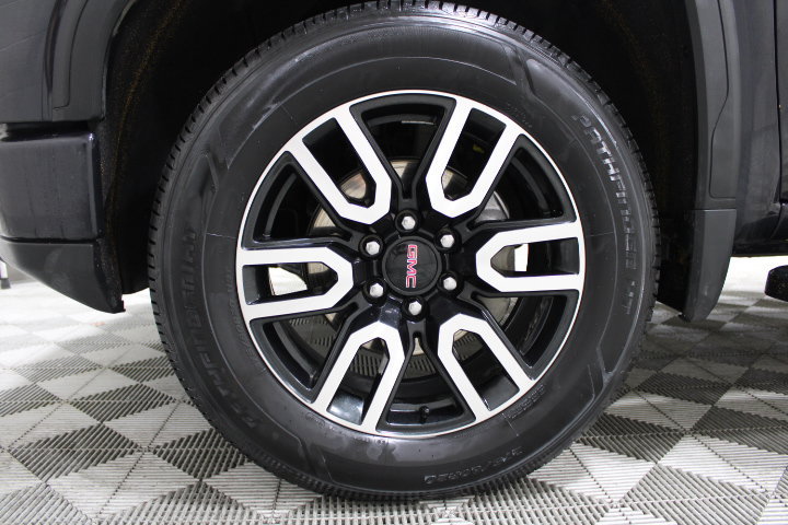 Used 2023 GMC Sierra 1500 AT4 w/ AT4 Preferred Package AWD/4WD image 50