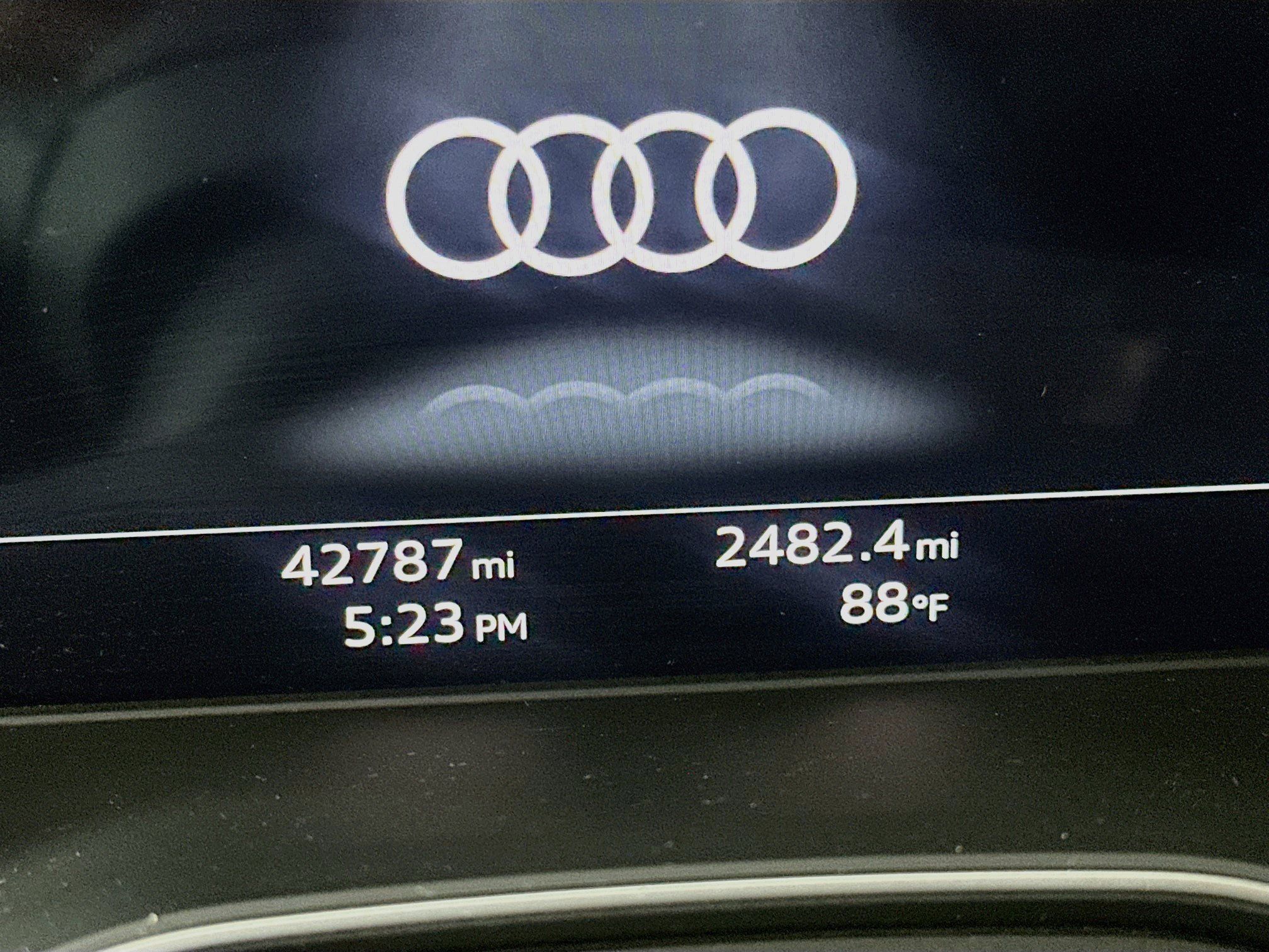 Used 2023 Audi Q5 2.0T Premium Plus w/ Premium Plus Package AWD/4WD image 18