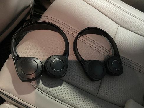 Used 2017 Acura MDX SH-AWD image 22