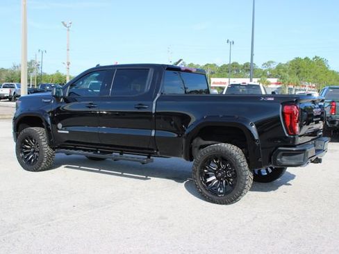Used 2024 GMC Sierra 1500 Elevation w/ X31 Off-Road Package AWD/4WD image 7