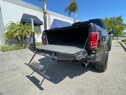 Used 2020 Ford F150 Raptor w/ Equipment Group 802A Luxury AWD/4WD image 11