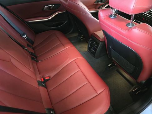 Used 2023 BMW 330i Sedan w/ M Sport Package image 13