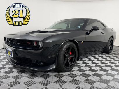 Used 2018 Dodge Challenger R/T Scat Pack w/ Leather Interior Group