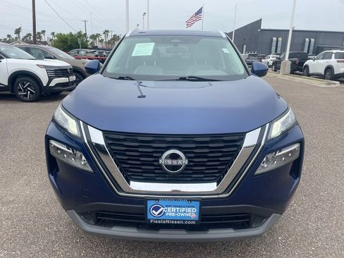 Certified 2022 Nissan Rogue SV w/ SV Premium Package FWD image 2