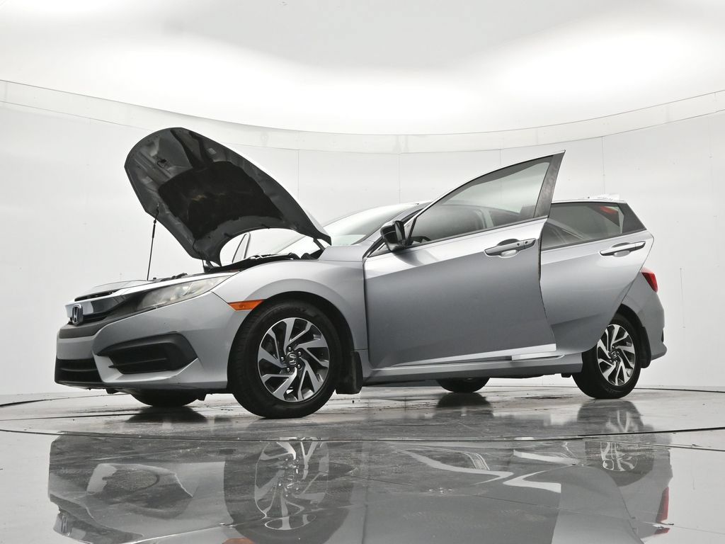 Used 2018 Honda Civic EX image 49