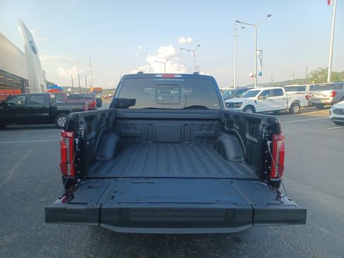 New 2025 Ford F150 Lariat w/ Equipment Group 502A High image 8