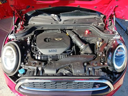 Used 2019 MINI Cooper S w/ Signature Upholstery Package image 5