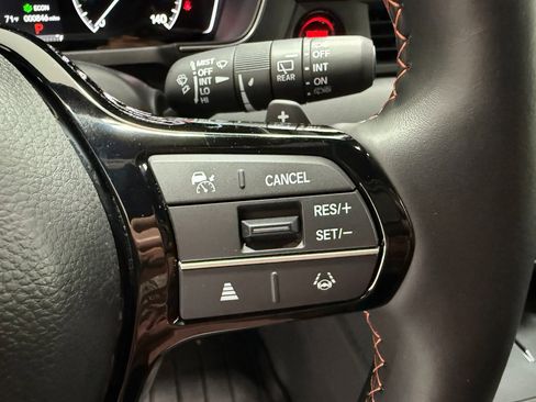 Used 2025 Honda Pilot TrailSport image 20