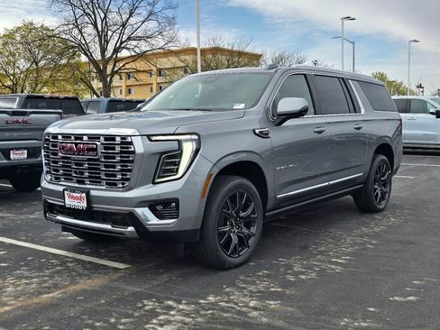 New 2026 GMC Yukon XL Denali AWD/4WD image 5