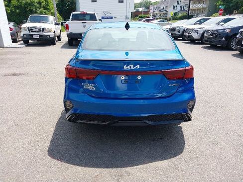 Used 2023 Kia Forte GT-Line w/ GT-Line Premium Package FWD image 7