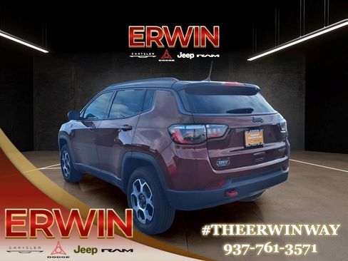 Certified 2022 Jeep Compass Trailhawk AWD/4WD image 11