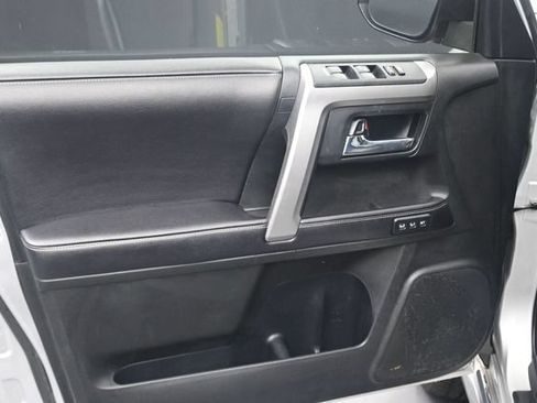 Used 2016 Toyota 4Runner Limited RWD image 16
