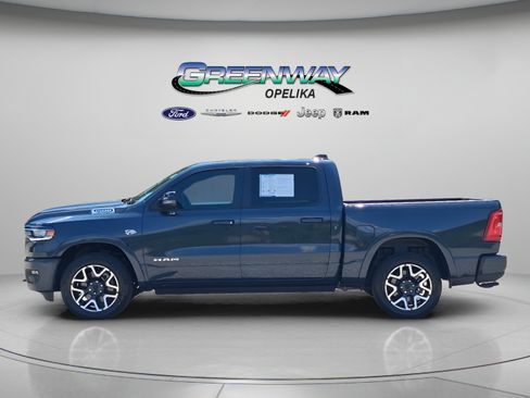 Used 2026 RAM 1500 Laramie w/ Laramie Preferred Package AWD/4WD image 4