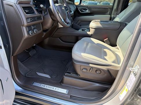 Used 2022 Chevrolet Tahoe LT image 9
