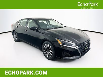 Used 2024 Nissan Altima 2.5 SV w/ SV Premium Package