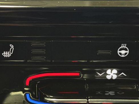 Used 2023 Jeep Grand Cherokee 4WD 4xe image 42