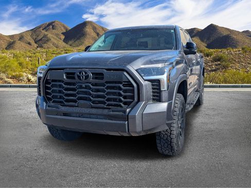 Used 2024 Toyota Tundra Limited w/ TRD Off-Road Package AWD/4WD image 11