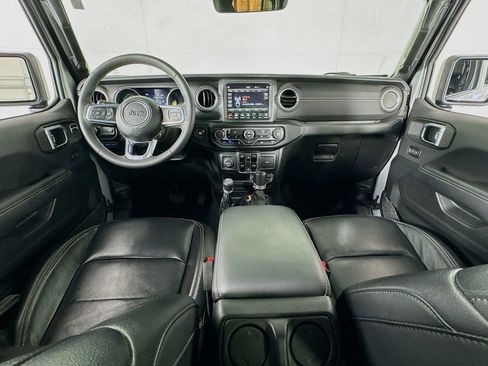 Used 2023 Jeep Wrangler Unlimited Sahara w/ Cold Weather Group image 47