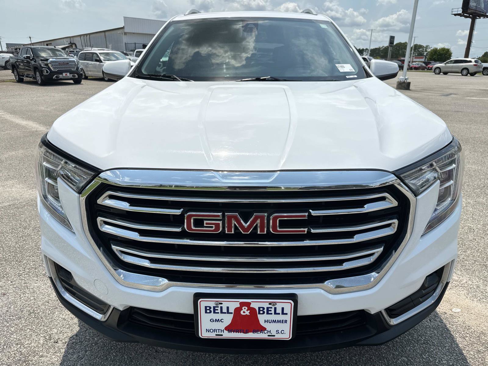 Used 2022 GMC Terrain SLT AWD/4WD image 9