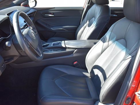 Used 2021 Toyota Avalon XLE image 21