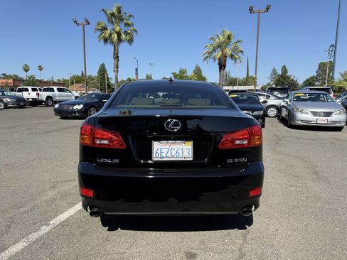 Used 2008 Lexus IS 250 image 4