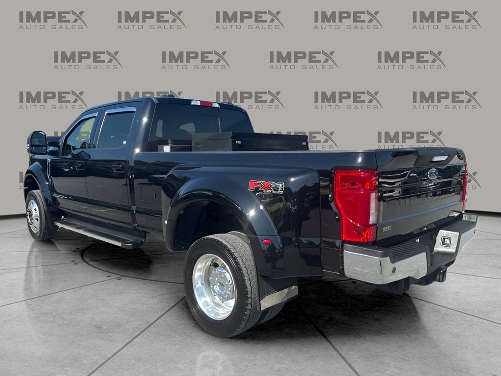 Used 2022 Ford F450 Lariat w/ Lariat Value Package AWD/4WD image 3