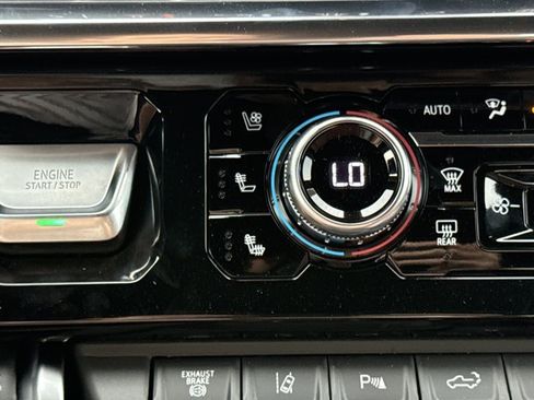 New 2026 GMC Sierra 2500 Denali Ultimate w/ LPO, Black Badging Package AWD/4WD image 21
