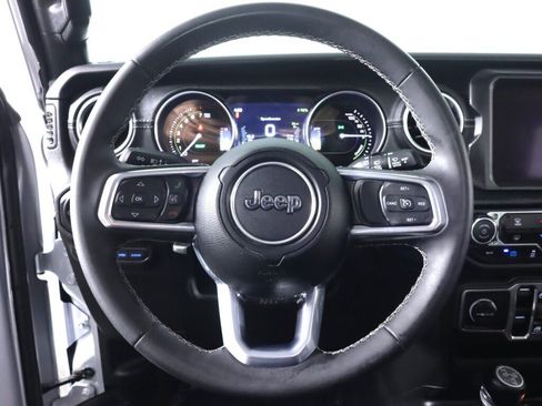 Used 2023 Jeep Wrangler Unlimited Sahara AWD/4WD image 12
