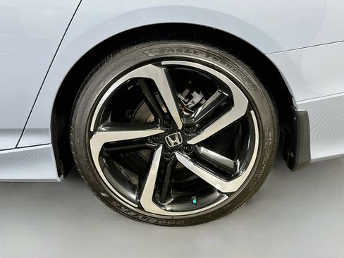 Used 2022 Honda Accord Sport image 28