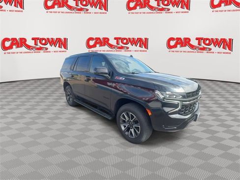 Used 2021 Chevrolet Tahoe Z71 w/ Z71 Signature Package image 2