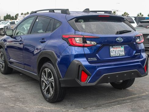 Used 2025 Subaru Crosstrek 2.5i Premium AWD/4WD image 7