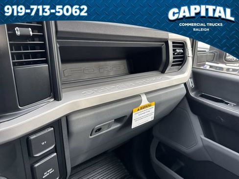 New 2026 Ford F250 XL w/ XL Chrome Package AWD/4WD image 27