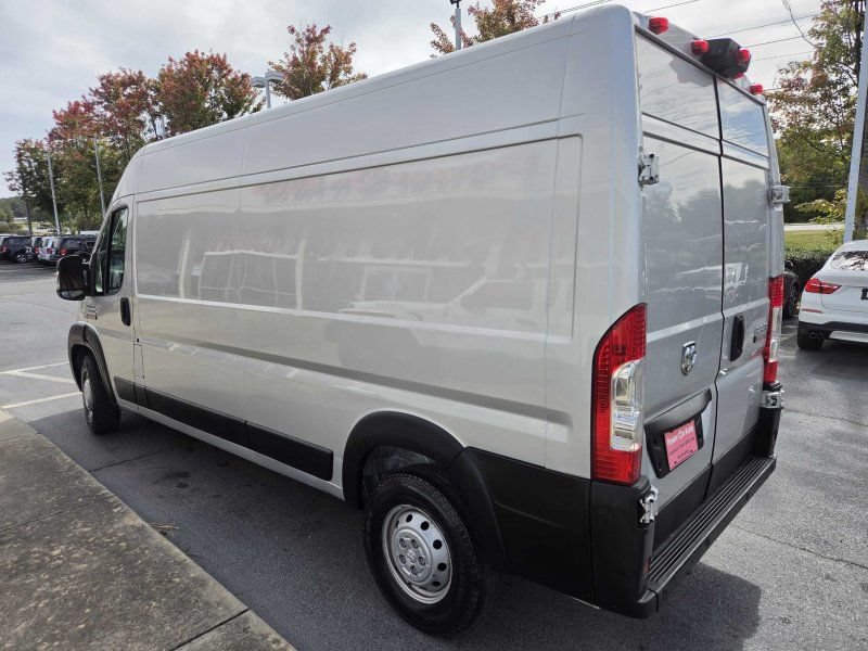 Used 2019 RAM ProMaster 2500 w/ Interior Convenience Group FWD image 3