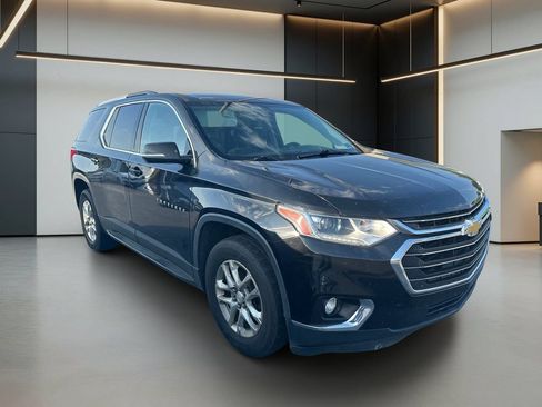 Used 2018 Chevrolet Traverse LT AWD/4WD image 11